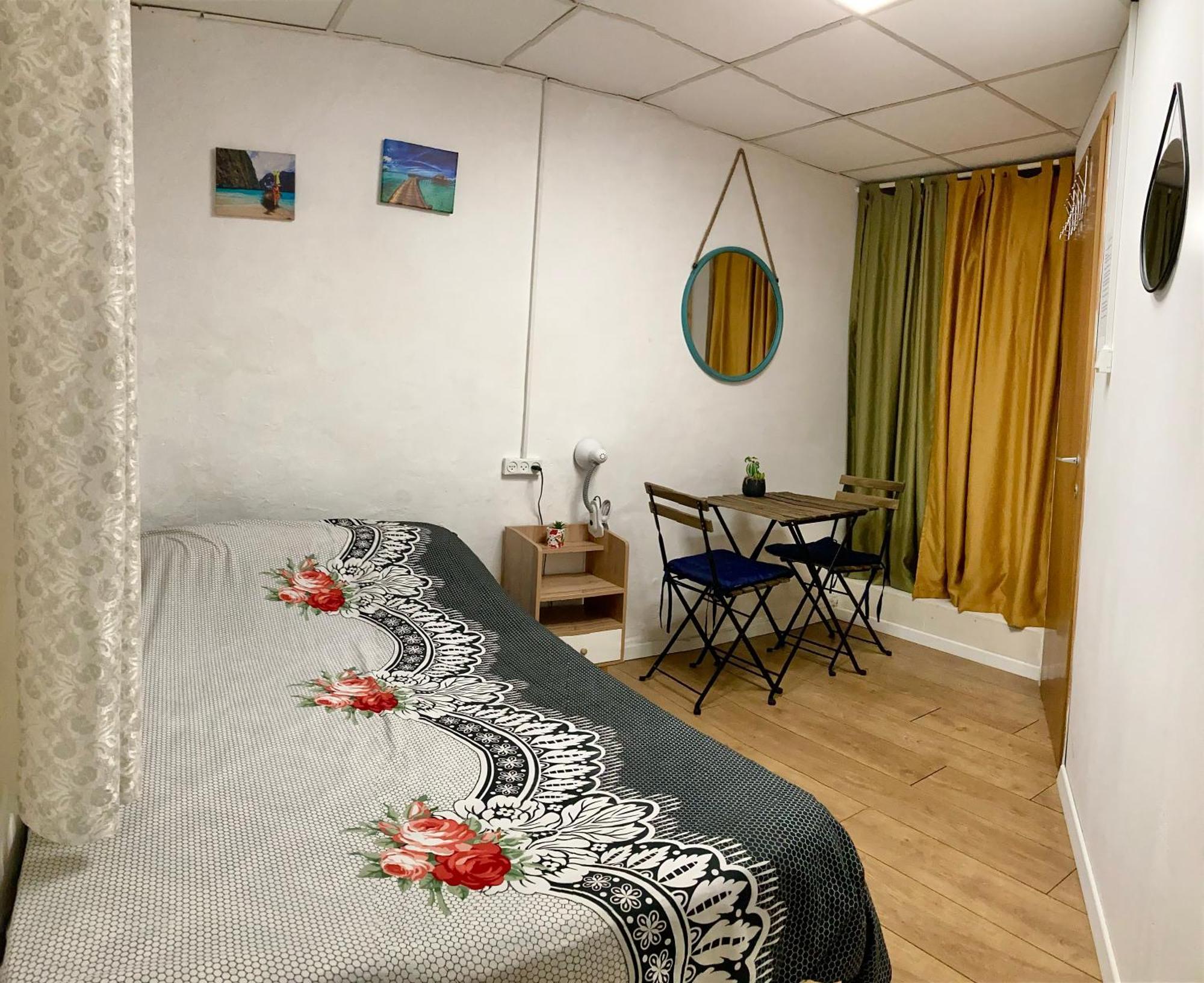 Dotan'S Boutique Guesthouse - By The Beach! Tel Aviv Bagian luar foto