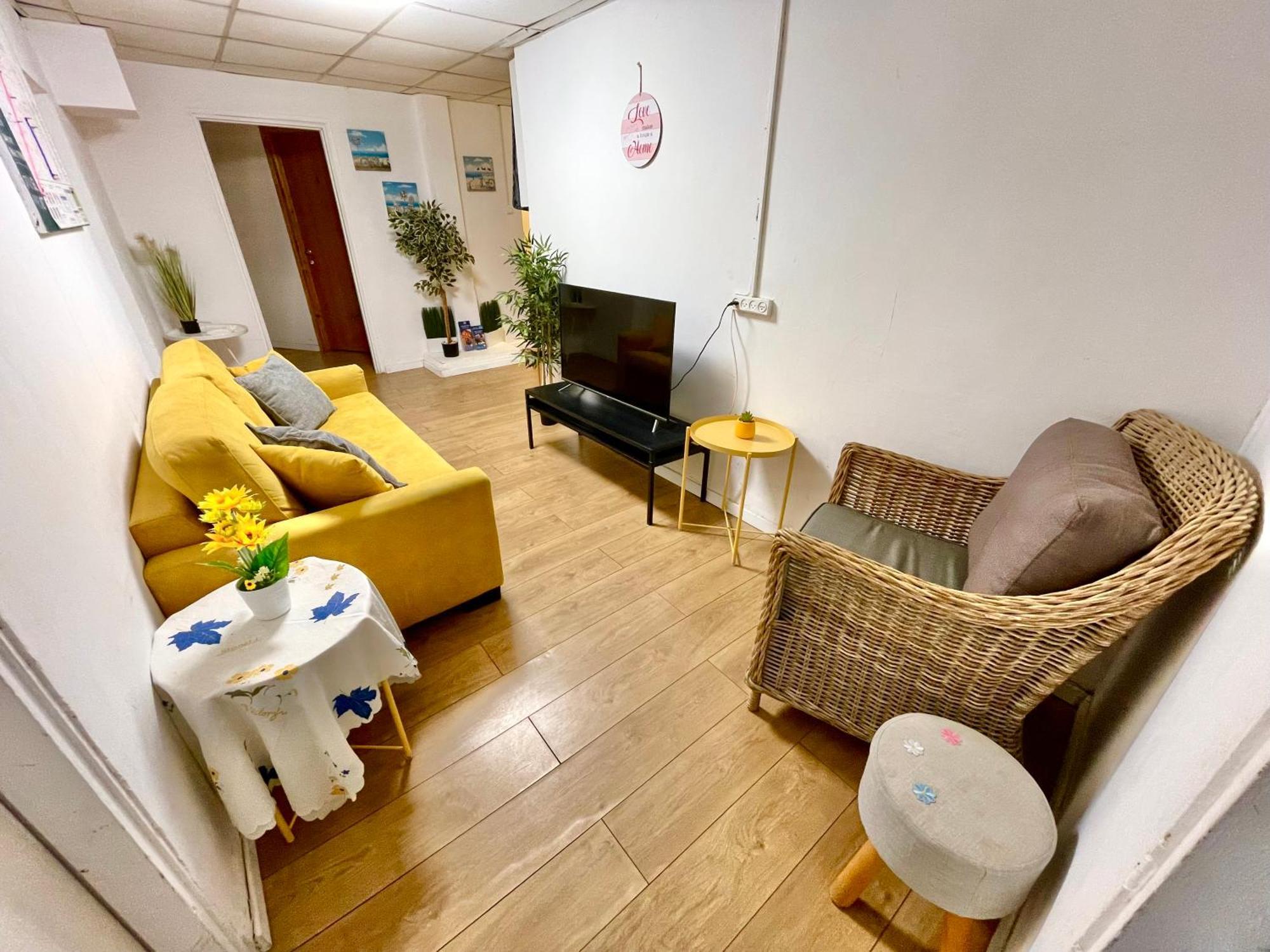 Dotan'S Boutique Guesthouse - By The Beach! Tel Aviv Bagian luar foto
